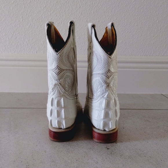 White Leather Alligator Boots - Picture 2 of 11